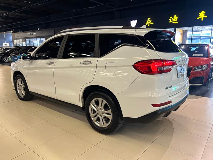 Фото 11 - Haval M6