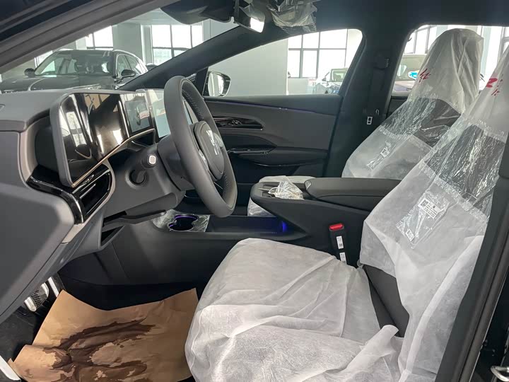 Фото 5 - Hongqi EH7