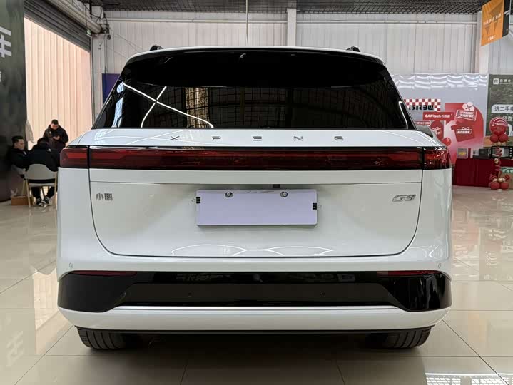 Фото 14 - XPeng G9