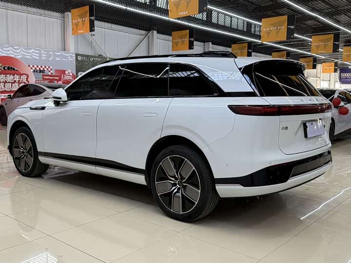 Фото 15 - XPeng G9