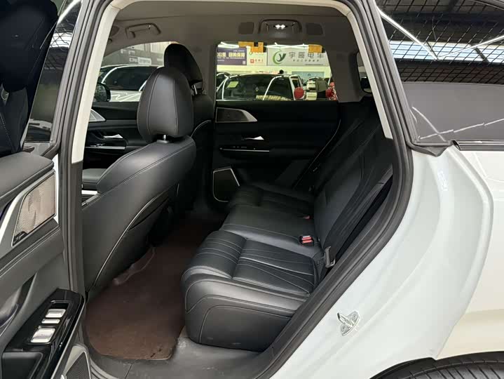 Фото 4 - XPeng G9