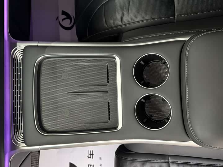 Фото 6 - XPeng G9