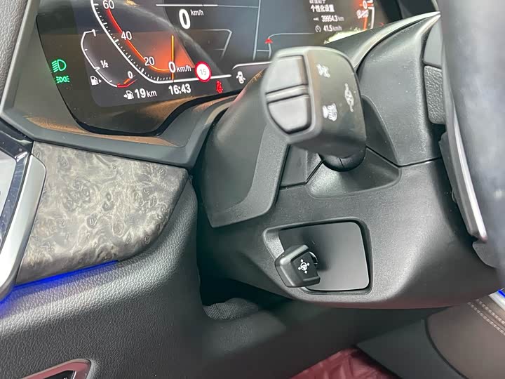 Фото 14 - BMW X5