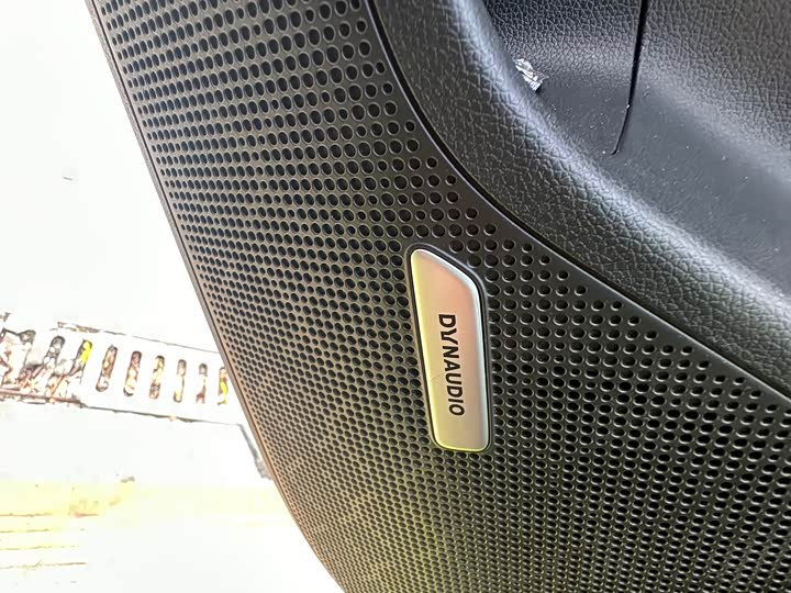 Фото 10 - XPeng P7