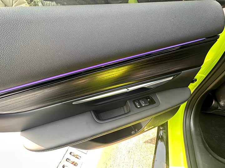 Фото 12 - XPeng P7