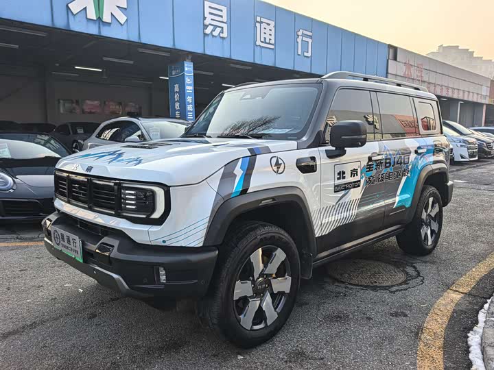 Фото 1 - BAIC Beijing BJ40 Hybrid