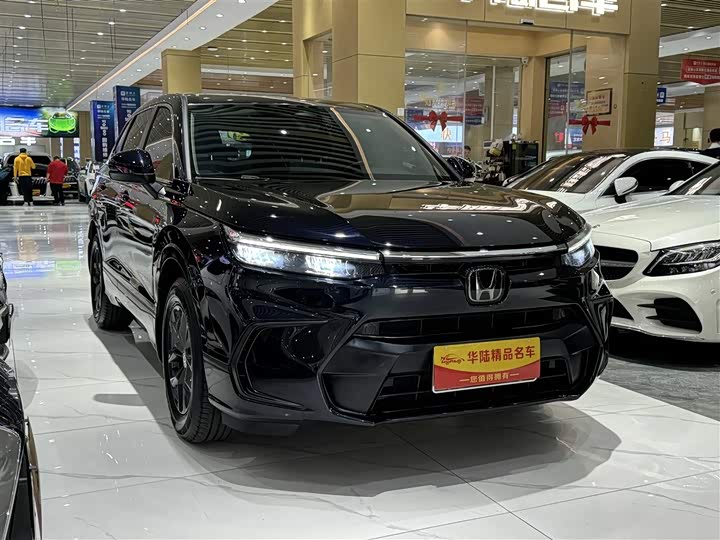 Фото 3 - Honda Breeze