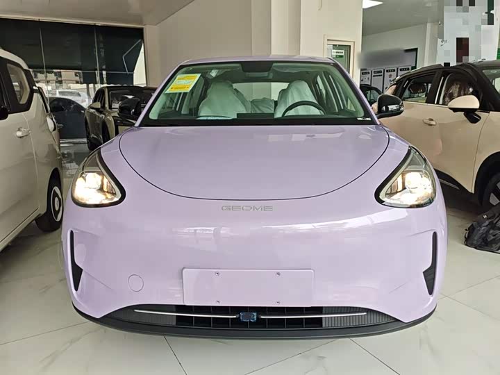Фото 3 - Geely Galaxy Geome