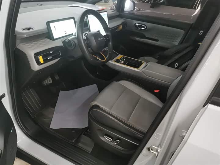 Фото 15 - GAC Aion Y