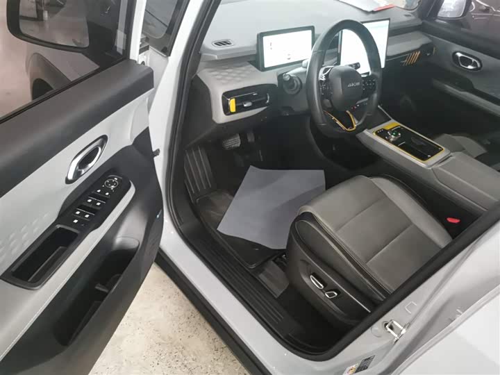 Фото 16 - GAC Aion Y