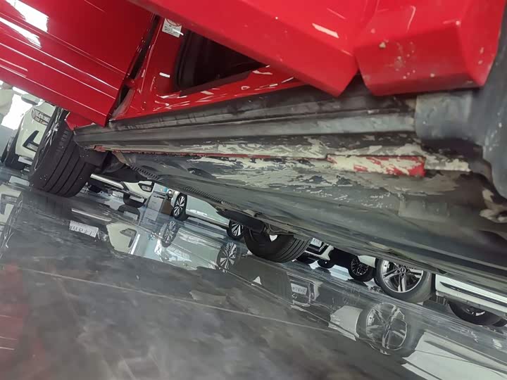 Фото 21 - Audi Q2L