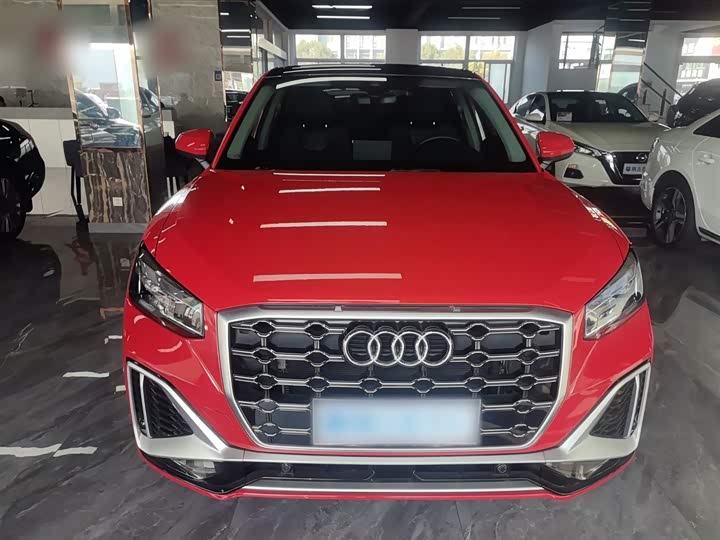 Фото 3 - Audi Q2L