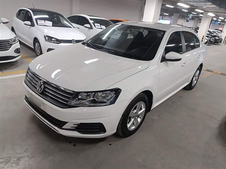 Фото 2 - Volkswagen Lavida
