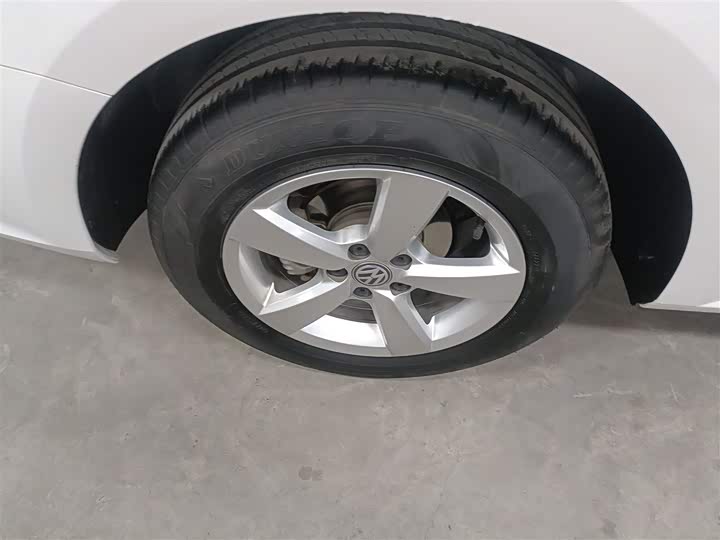 Фото 26 - Volkswagen Lavida