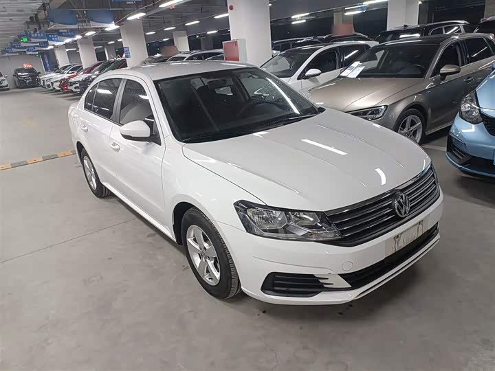 Фото 4 - Volkswagen Lavida