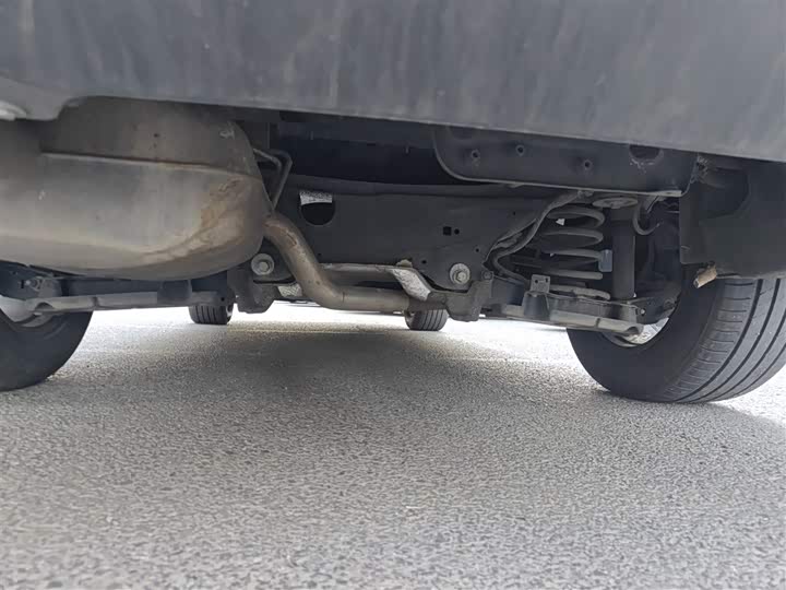 Фото 25 - Ford Edge