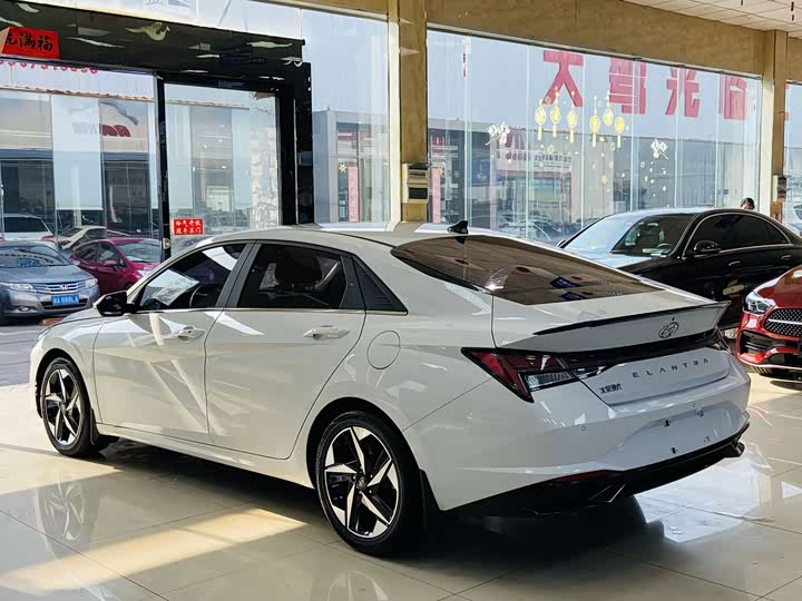 Фото 6 - Hyundai Elantra N line