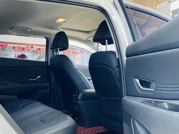 Фото 9 - Hyundai Elantra N line