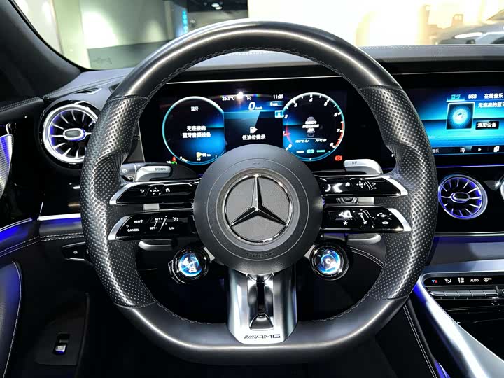 Фото 12 - Mercedes-Benz AMG GT