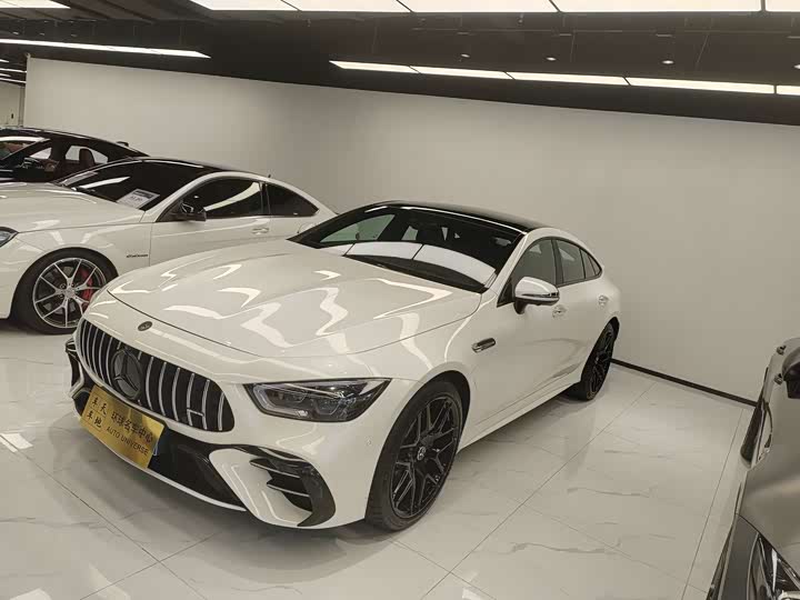 Фото 2 - Mercedes-Benz AMG GT