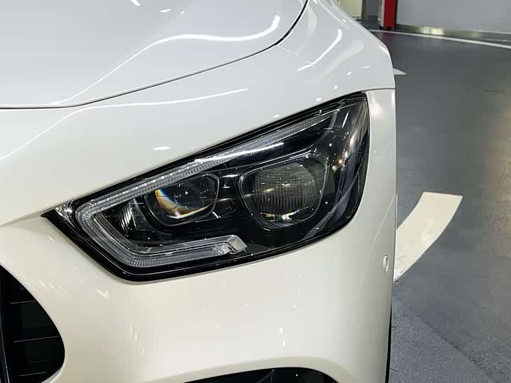 Фото 7 - Mercedes-Benz AMG GT