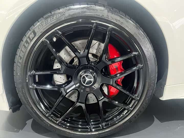 Фото 8 - Mercedes-Benz AMG GT