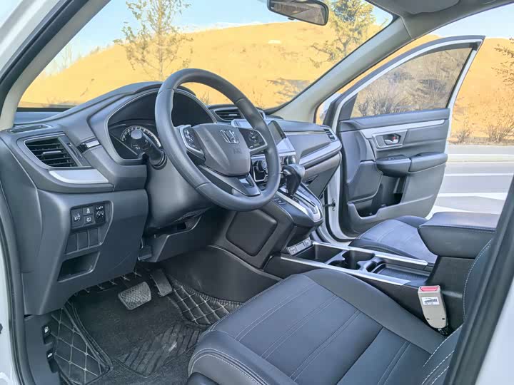 Фото 8 - Honda CR-V