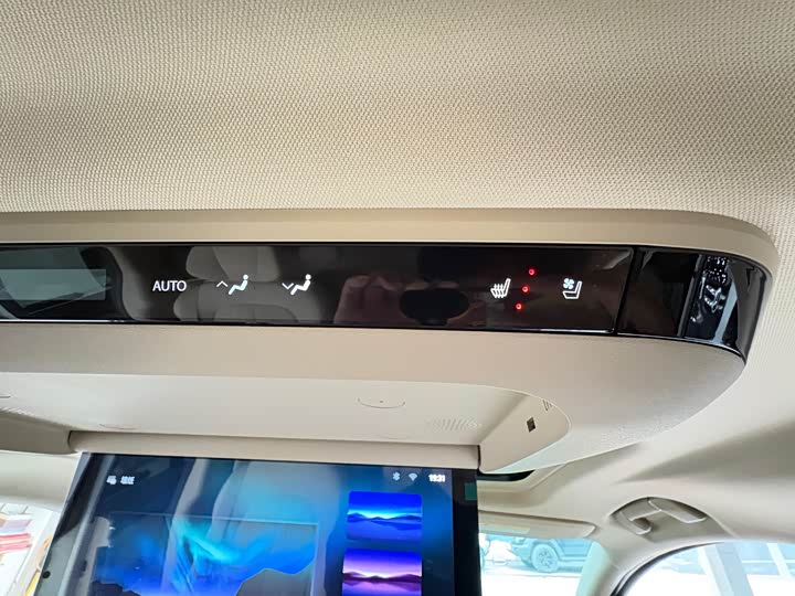 Фото 21 - Buick GL8 Hybrid