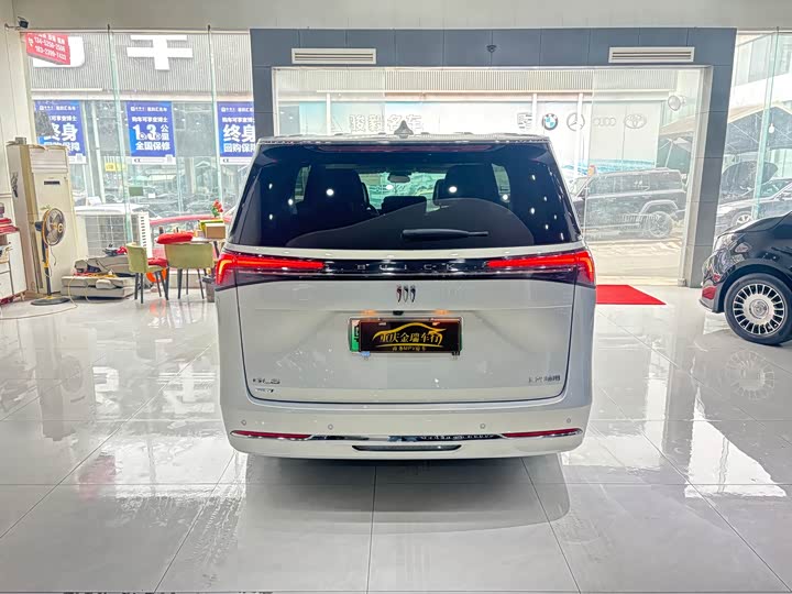 Фото 6 - Buick GL8 Hybrid