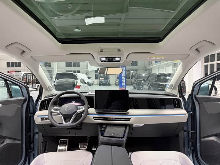 Фото 10 - Volkswagen Talagon