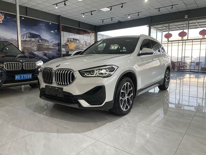 Фото 1 - BMW X1