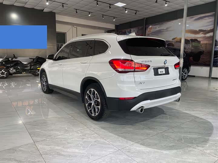 Фото 7 - BMW X1