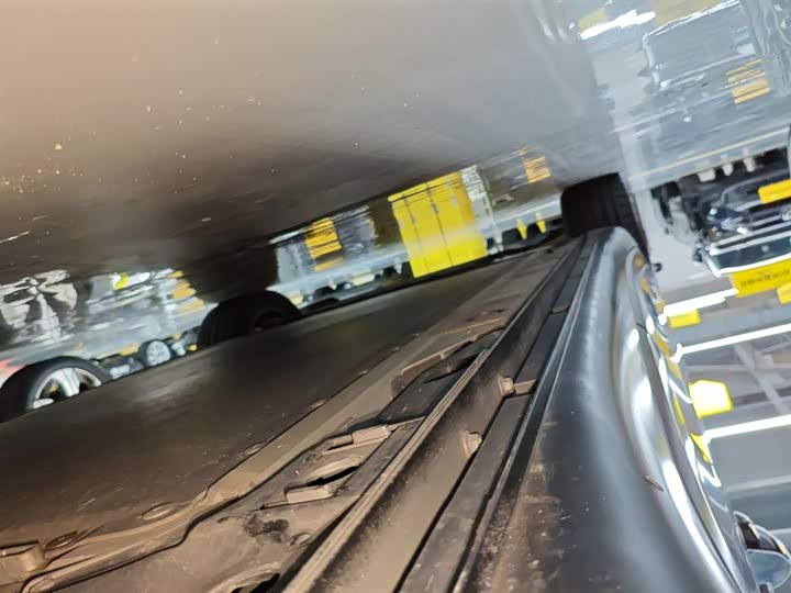 Фото 22 - Nio Onvo L60