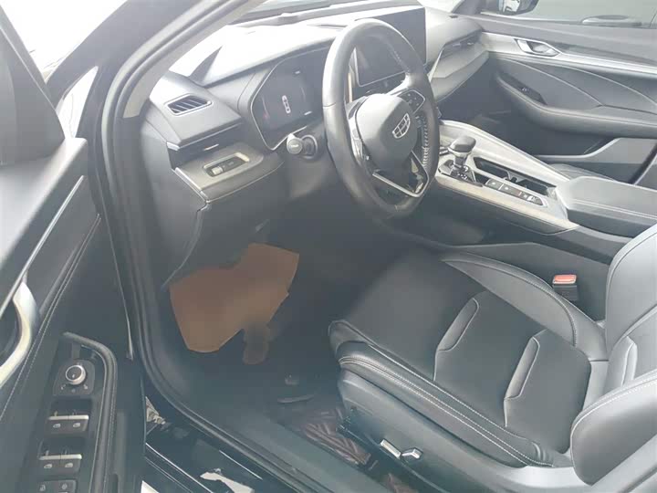 Фото 16 - Geely Preface