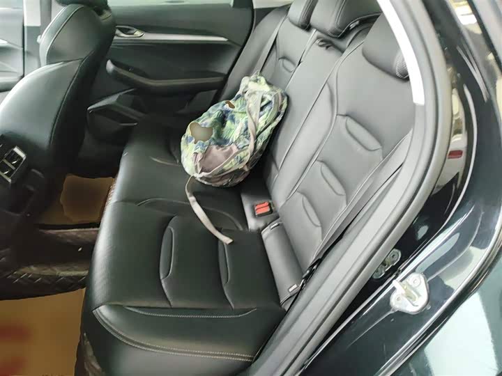 Фото 17 - Geely Preface