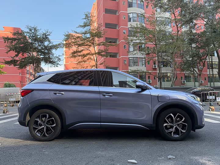 Фото 9 - BYD Yuan Plus