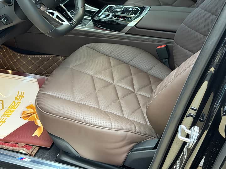 Фото 7 - BMW 7 Series