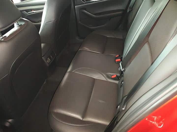 Фото 17 - Mazda 3 (Axela)