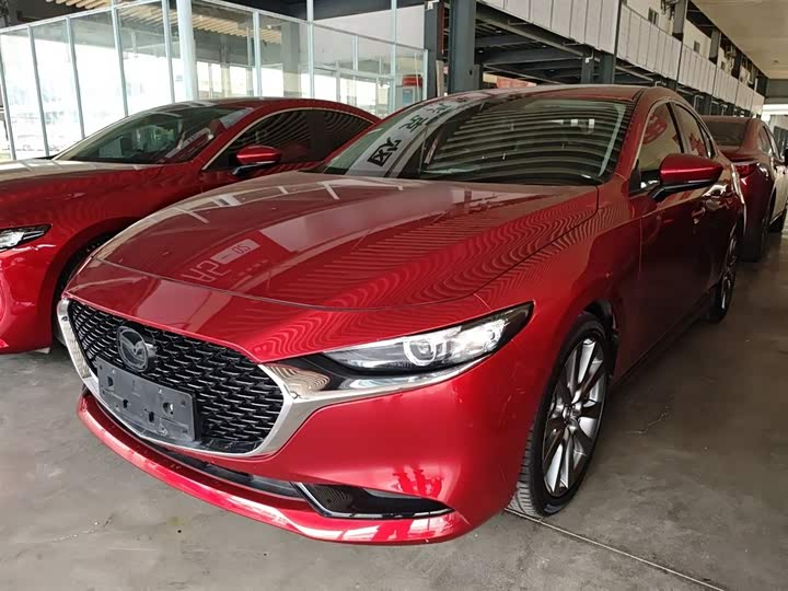 Фото 2 - Mazda 3 (Axela)