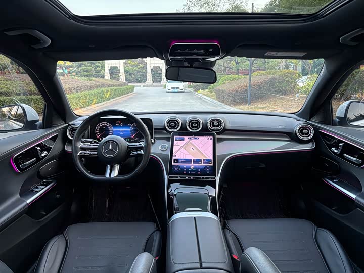 Фото 5 - Mercedes-Benz C-Class