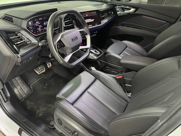 Фото 9 - Audi Q4 e-tron