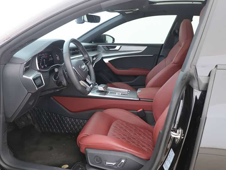 Фото 6 - Audi A7L