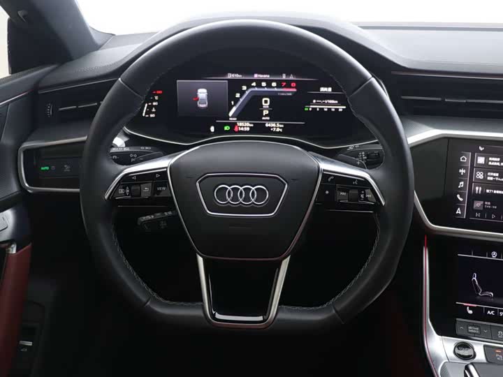 Фото 9 - Audi A7L