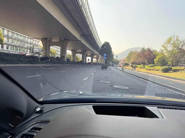 Фото 12 - BYD Han