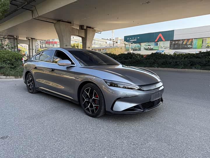 Фото 3 - BYD Han