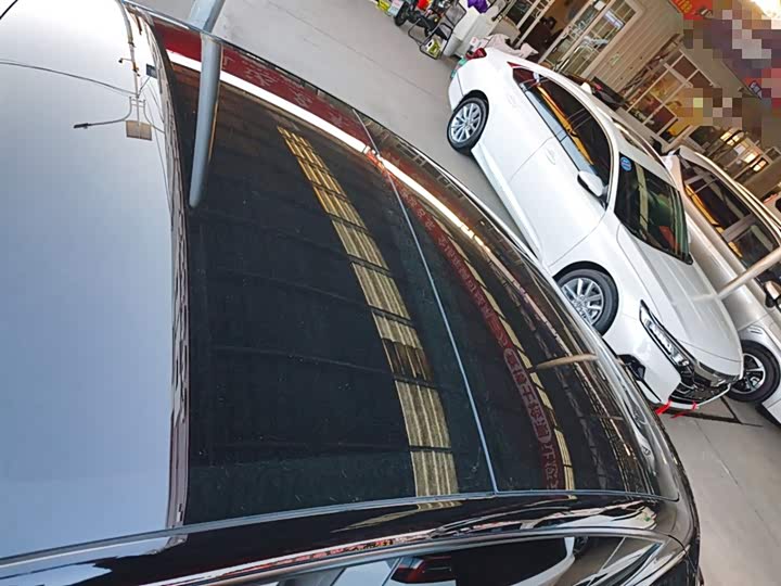 Фото 27 - Tesla Model 3