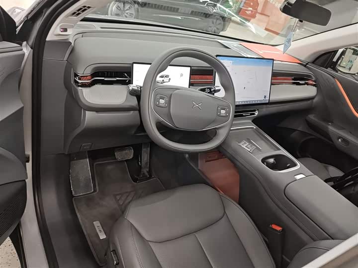 Фото 10 - XPeng G6