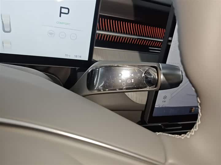 Фото 14 - XPeng G6