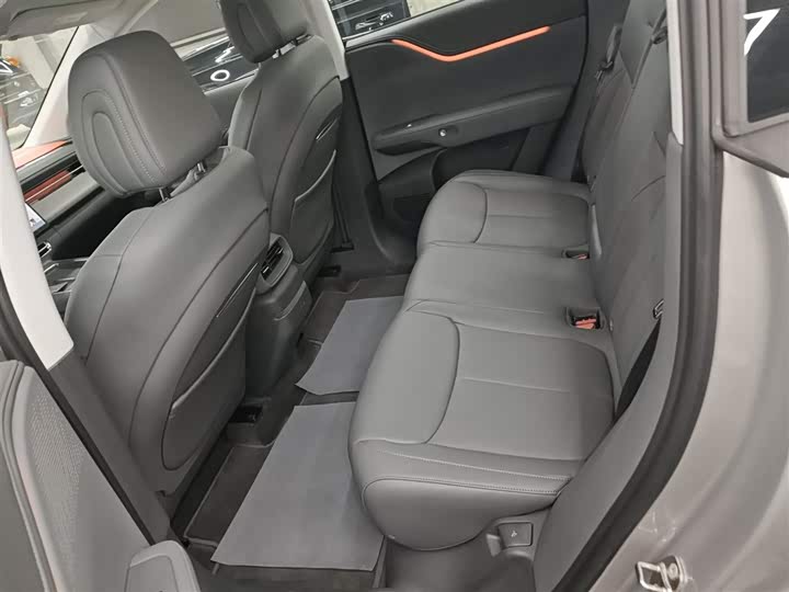 Фото 17 - XPeng G6