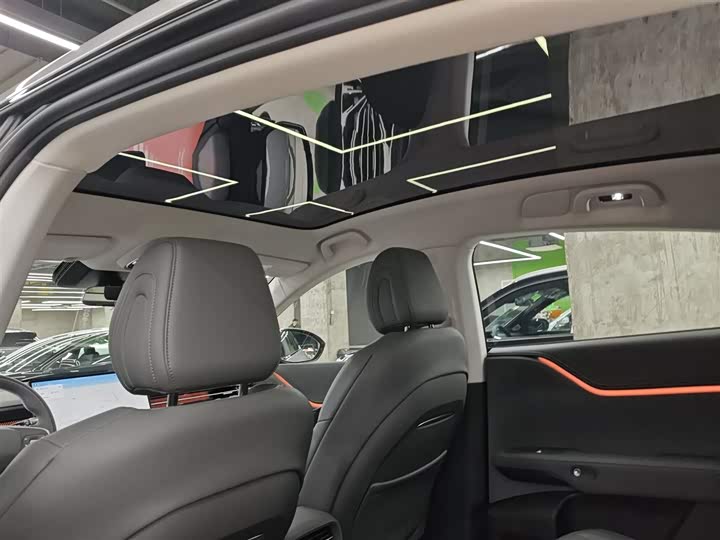 Фото 18 - XPeng G6